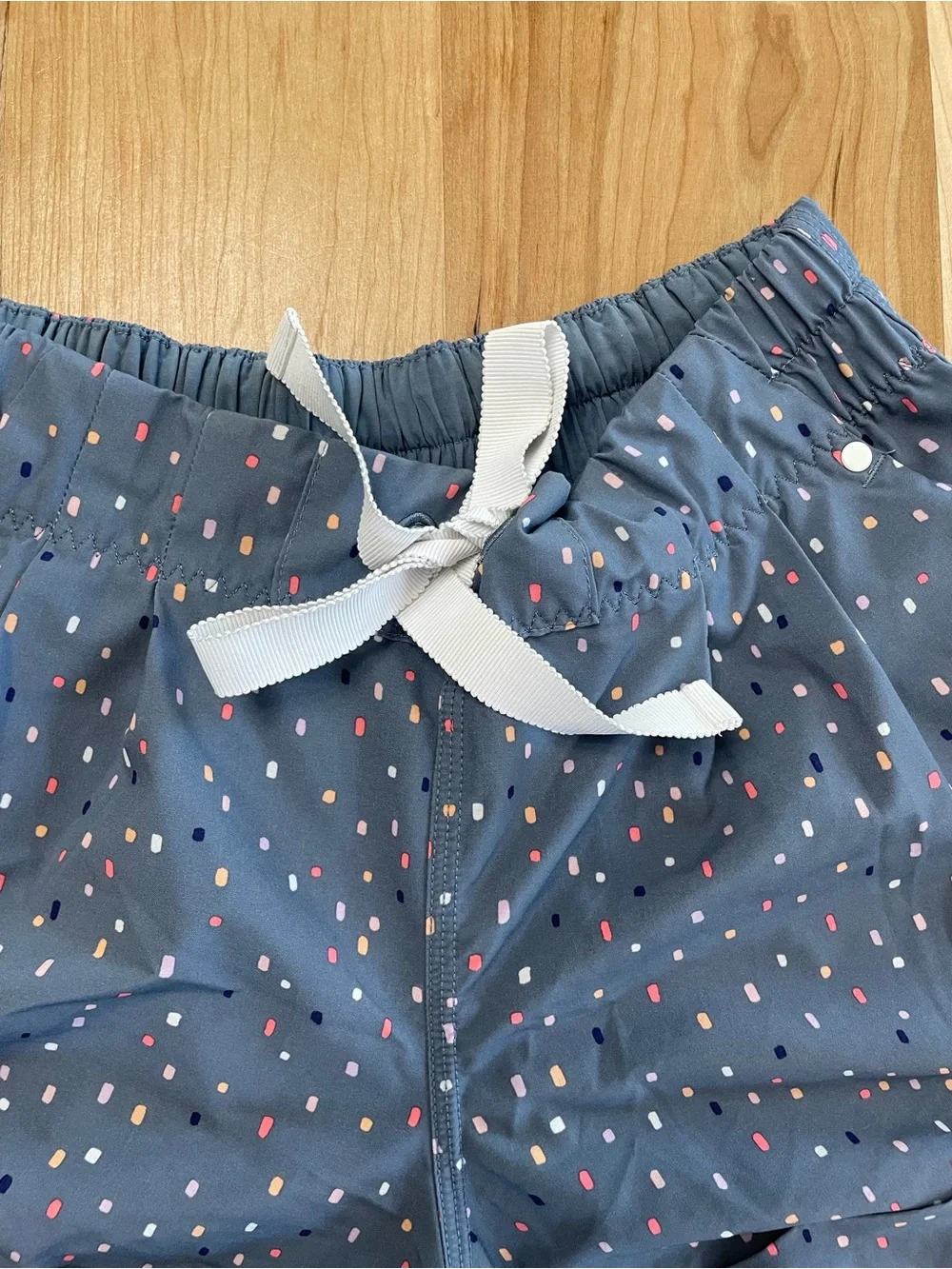 Lululemon Spring Break Away Shorts Size 4 Gray Confetti Running Athleisure